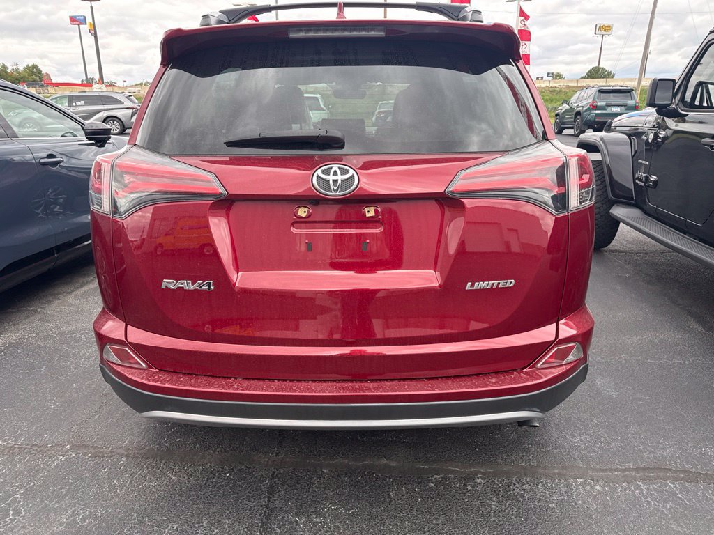 Used 2018 Toyota RAV4 Limited FWD image 5