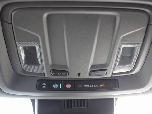 Used 2023 Chevrolet Silverado 1500 Custom Trail Boss image 11