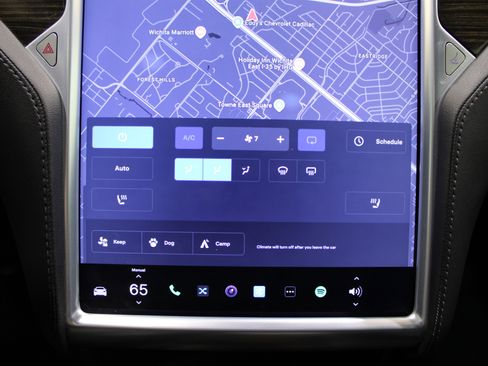 Used 2015 Tesla Model S 70 image 14