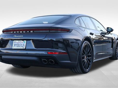Used 2026 Porsche Panamera RWD image 4