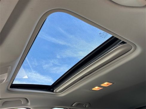 Used 2023 MAZDA CX-5 AWD 2.5 S w/ Preferred Package image 6