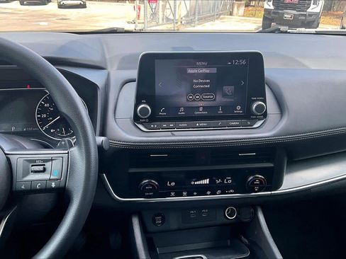 Certified 2024 Nissan Rogue SV image 7