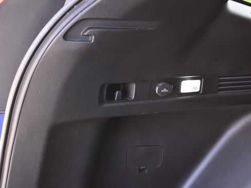 Used 2025 Honda CR-V EX-L image 20