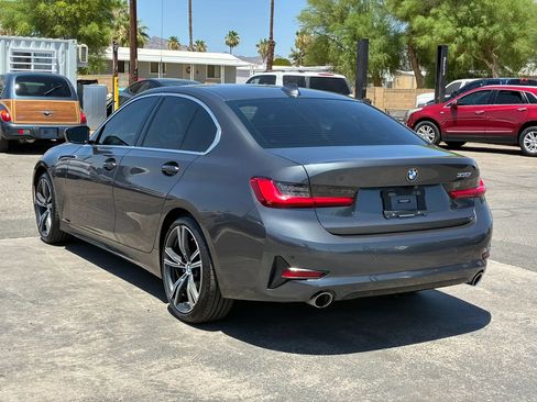 Used 2021 BMW 330i Sedan w/ Convenience Package RWD image 4