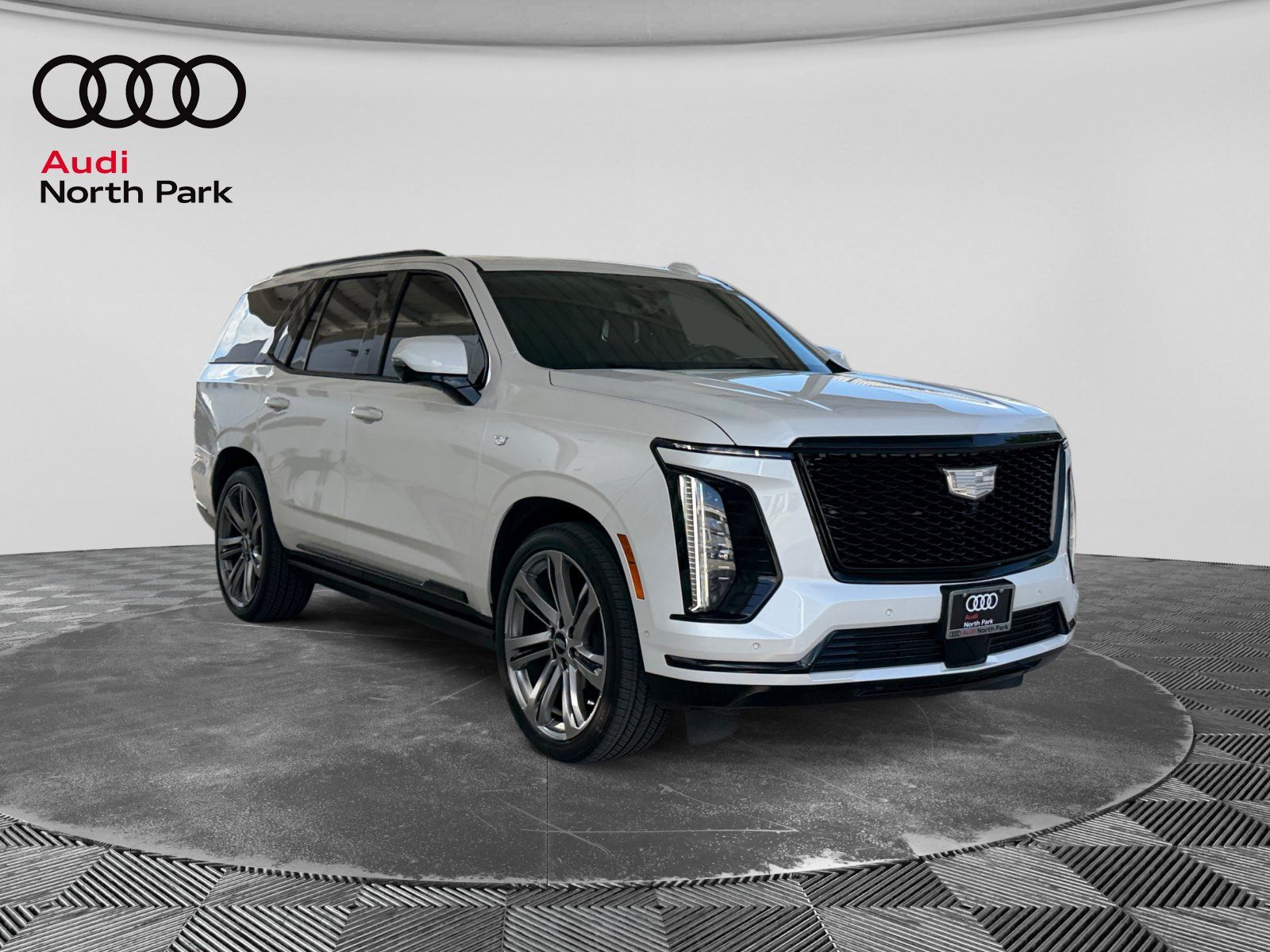 Used 2025 Cadillac Escalade Sport w/ Touring Package AWD/4WD image 7