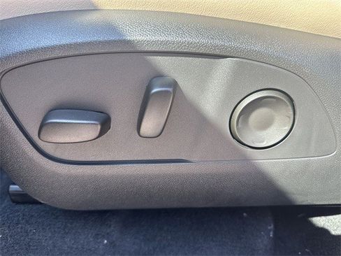 New 2026 Buick Enclave Preferred w/ Power Package image 12