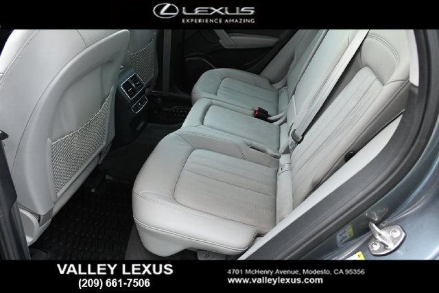 Used 2018 Audi Q5 2.0T Premium AWD/4WD image 16