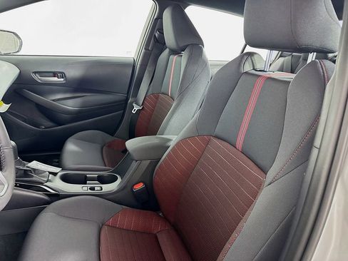 New 2026 Toyota Corolla SE FWD image 32