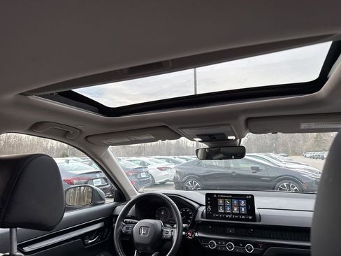 Used 2023 Honda CR-V EX-L image 15