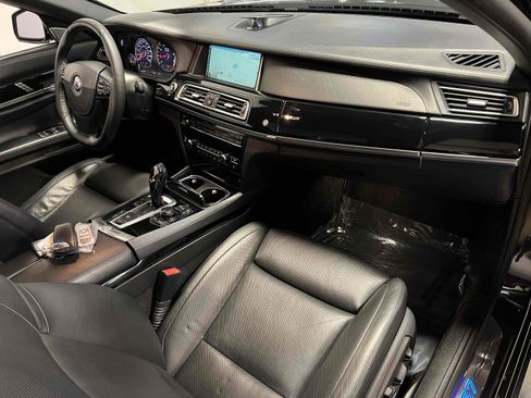 Used 2013 BMW ALPINA B7 image 37
