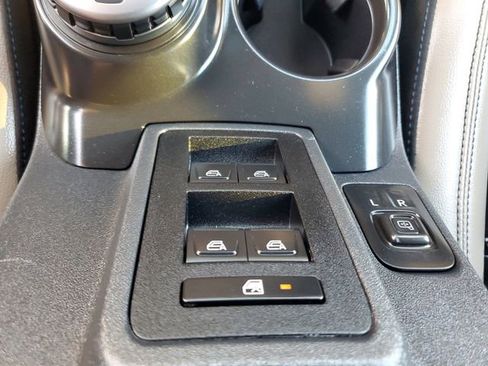 Used 2024 Ford Bronco Wildtrak AWD/4WD image 16