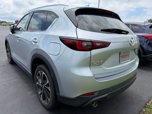 Used 2023 MAZDA CX-5 AWD 2.5 S w/ Premium Plus Pkg image 4
