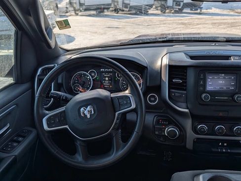 Used 2023 RAM 1500 Big Horn image 29