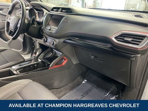 Certified 2023 Chevrolet TrailBlazer RS AWD/4WD image 37