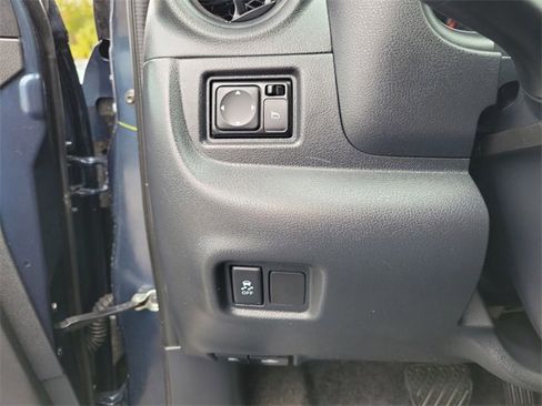 Used 2016 Nissan Versa S Plus image 12