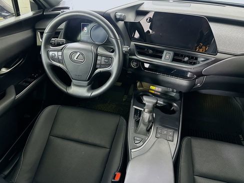 Used 2023 Lexus UX 250h FWD w/ Accessory Package (Z1) image 17