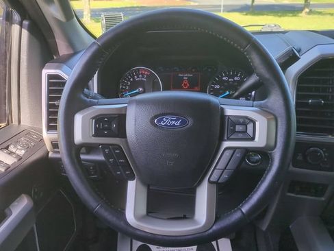 Used 2019 Ford F250 Lariat w/ Lariat Ultimate Package AWD/4WD image 31