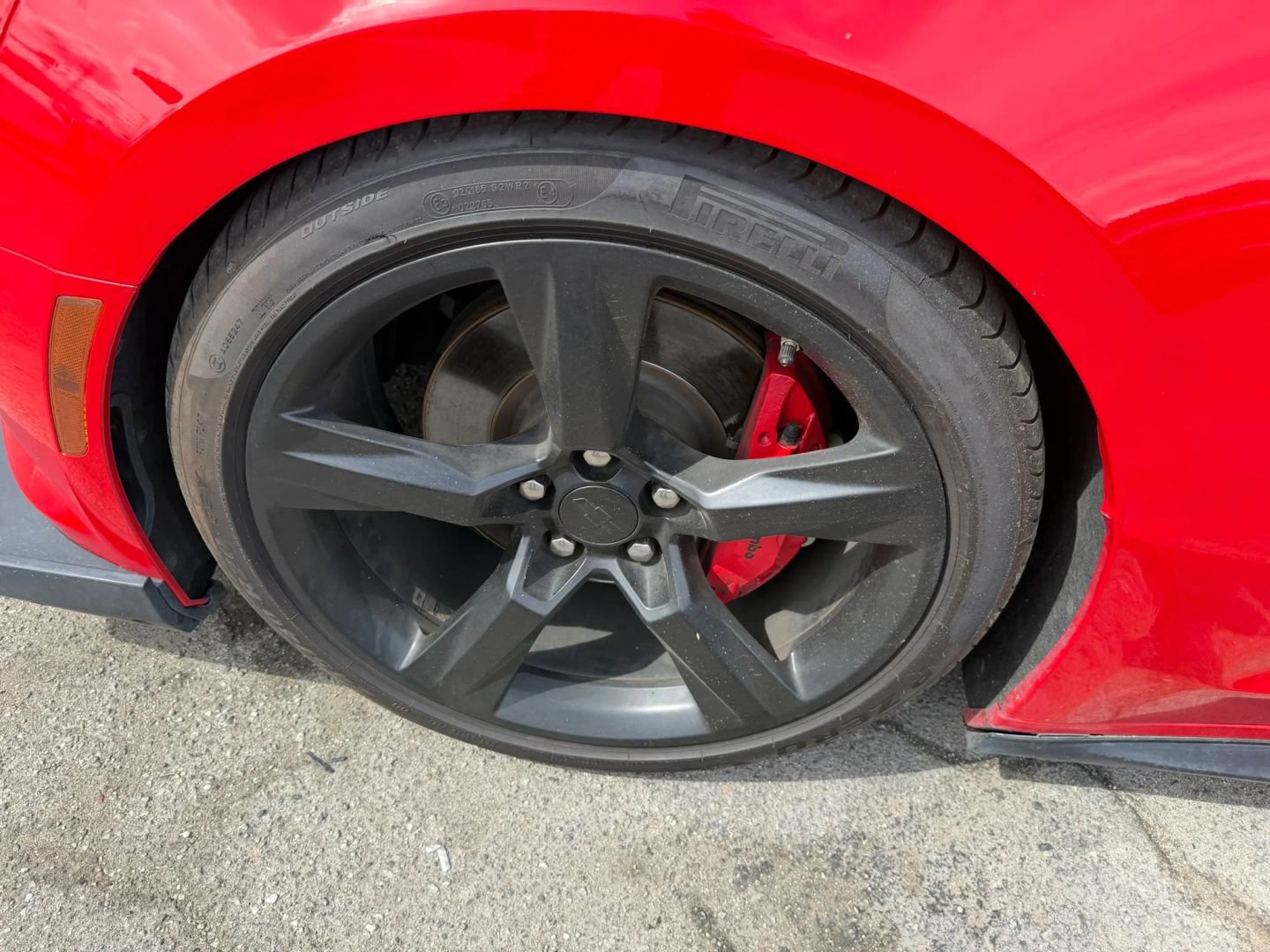 Used 2018 Chevrolet Camaro SS RWD image 29
