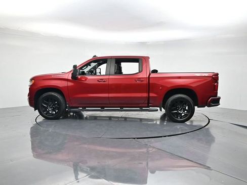 Used 2023 Chevrolet Silverado 1500 RST image 7