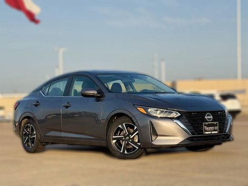 Certified 2025 Nissan Sentra SV FWD image 2