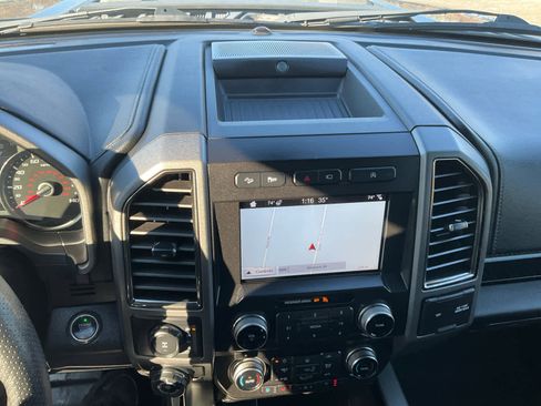 Used 2018 Ford F150 Raptor w/ Equipment Group 802A Luxury image 19