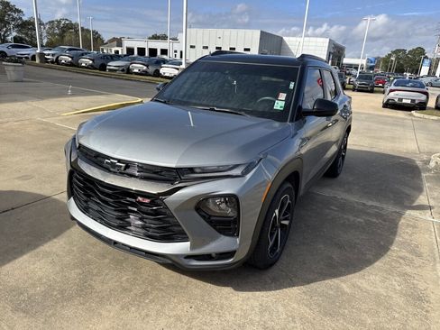 Used 2023 Chevrolet TrailBlazer RS image 4