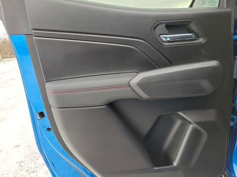 Used 2023 Chevrolet Colorado Z71 w/ Z71 Convenience Package 2 image 10