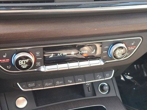 Certified 2023 Audi Q5 2.0T Prestige w/ Prestige Package image 17