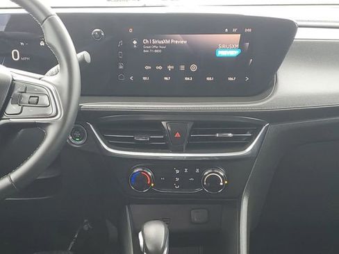 Used 2024 Buick Encore GX Preferred image 27