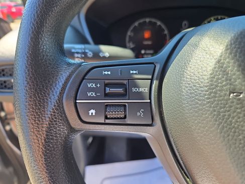Used 2024 Honda HR-V LX image 21