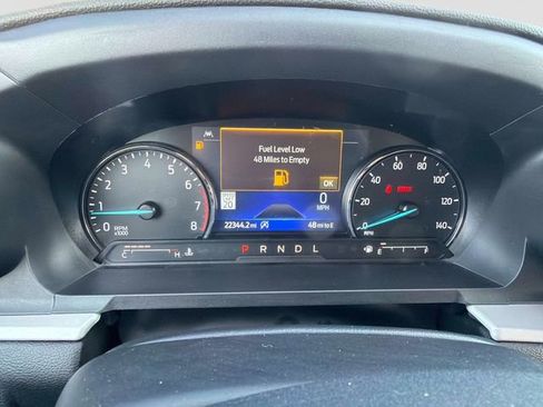 Used 2024 Ford Explorer XLT w/ Equipment Group 202A RWD image 29