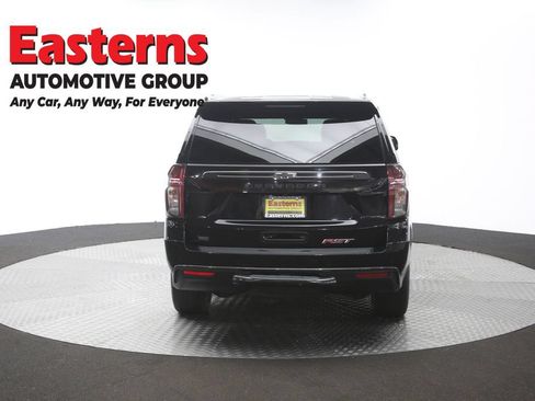 Used 2022 Chevrolet Suburban RST w/ Luxury Package AWD/4WD image 41