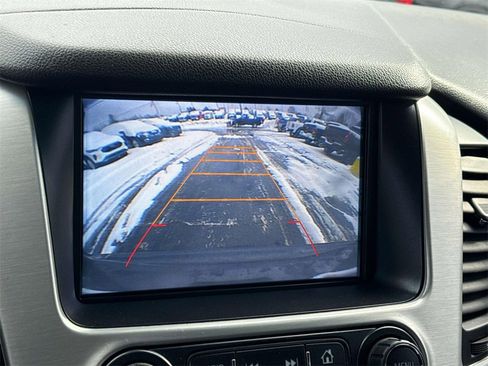 Used 2017 GMC Yukon SLT image 21