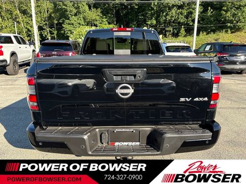 Used 2024 Nissan Frontier SV w/ Technology Package AWD/4WD image 4