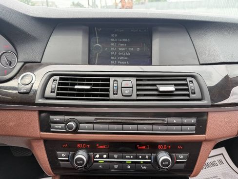 Used 2012 BMW 528i Sedan RWD image 17