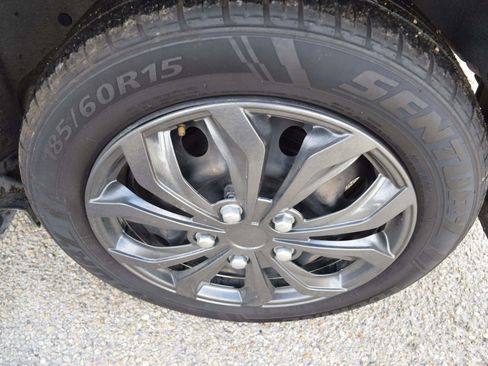 Used 2019 Honda Fit LX image 22