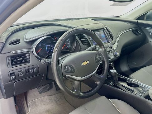 Used 2014 Chevrolet Impala LTZ image 13