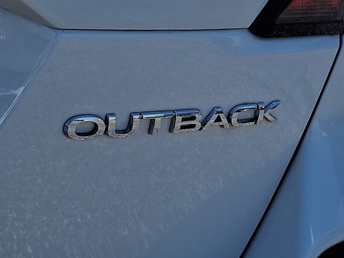 Used 2024 Subaru Outback Premium w/ Popular Package #1 AWD/4WD image 30