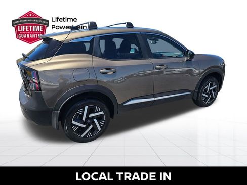 Used 2026 Nissan Kicks SV w/ Cold Weather Package FWD image 9