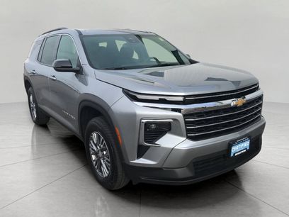 Certified 2025 Chevrolet Traverse LT