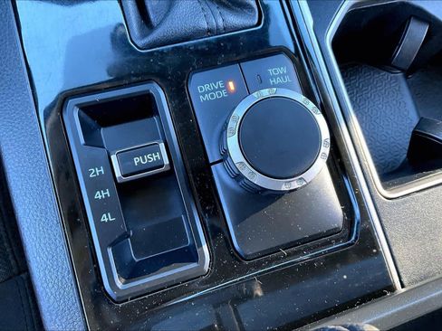 Used 2022 Toyota Tundra SR5 image 30