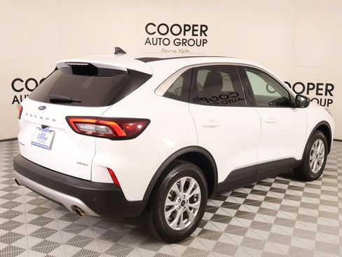 Used 2023 Ford Escape Active AWD/4WD image 20