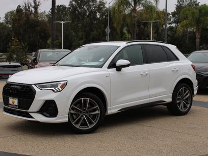 Certified 2025 Audi Q3 2.0T Premium w/ Convenience Package