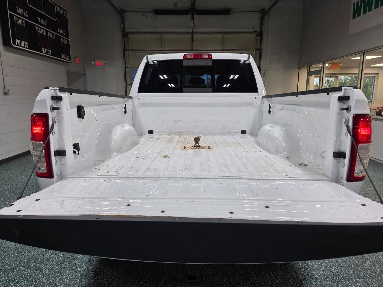 Used 2022 RAM 2500 Tradesman AWD/4WD image 20