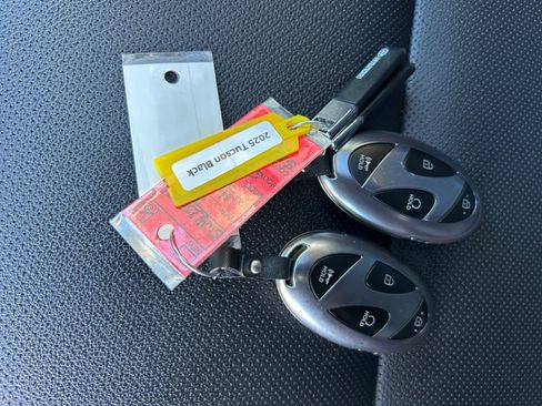 Used 2025 Hyundai Tucson SEL image 36