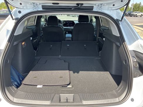 New 2026 Chevrolet Trax LS FWD image 26