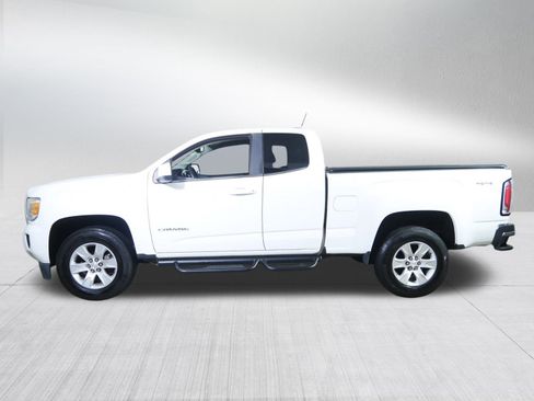 Used 2015 GMC Canyon SLE w/ SLE Convenience Package image 4