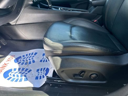 Certified 2022 Jeep Compass Limited image 14