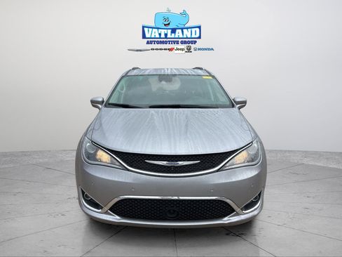 Certified 2019 Chrysler Pacifica Touring-L Plus w/ Advanced Safetytec Group image 34