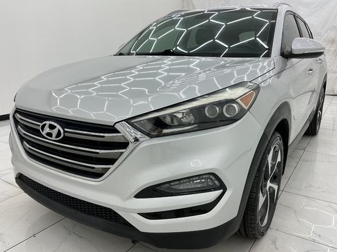 Used 2016 Hyundai Tucson Limited FWD image 1